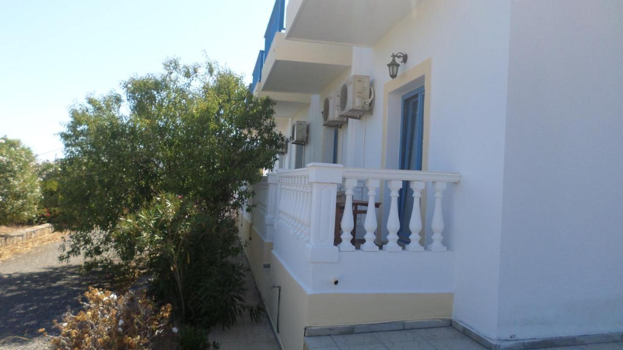 Aeriko Hotel Apartments Agia Marina  Exterior photo